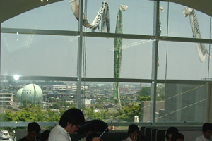 �֓�����̐��̒[�H�H