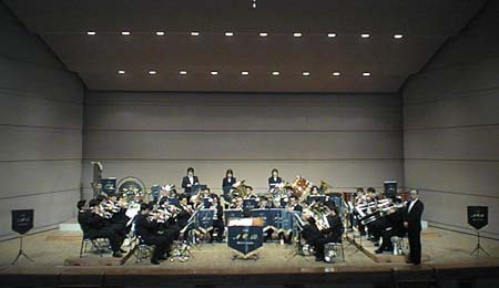 �j���[�E�C���[�E�R���T�[�g'99���6�������t���